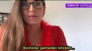 Üvey anne boşalmama yardım eder misin pornosu