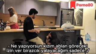 Yakışıklı enişteyi gören Ayça’nın amı kabarıyor – Türk aldatma pornosu